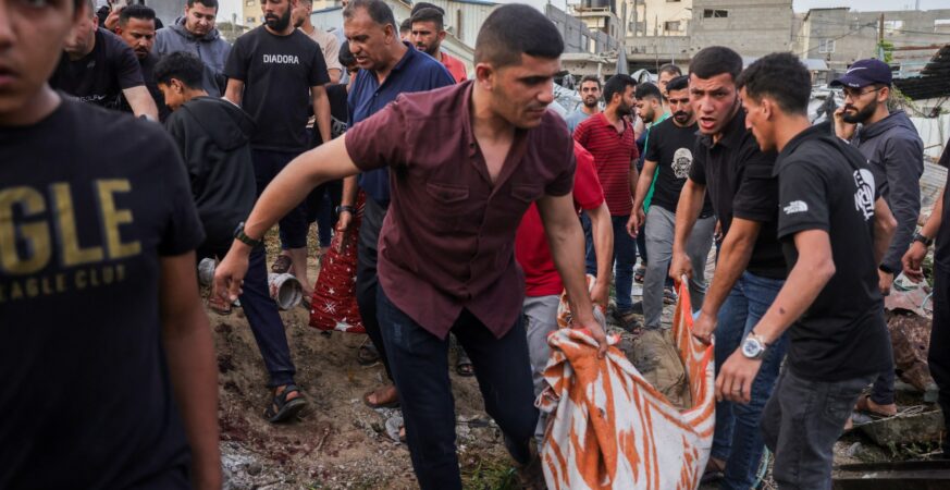 الاحتلال يبدأ عملية "عربات جدعون" بغزة ويهاجم المستشفى الإندونيسي