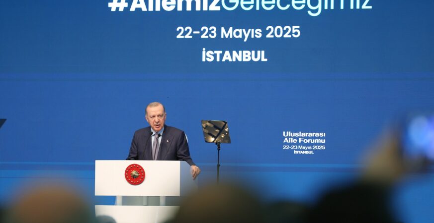 أردوغان لمواطنيه: أرجوكم أنجبوا 3 أطفال على الأقل