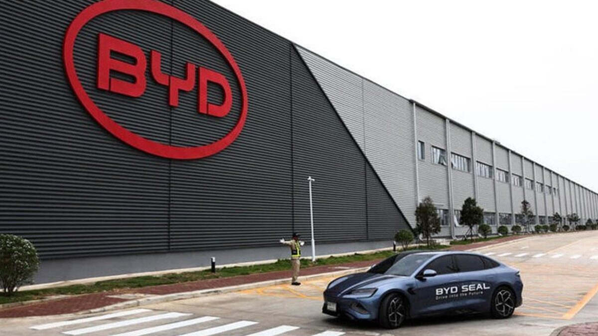 عملاق السيارات BYD يضاعف استثماراته ويختار تركيا قاعدة صناعية رئيسية - تركيا الآن