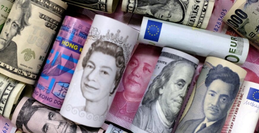 إصدار الديون السيادية المقومة بالدولار يتراجع 19% في 2025