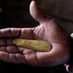 قاضي التحقيق يغلق الحدود في وجه مصطفى لخصم