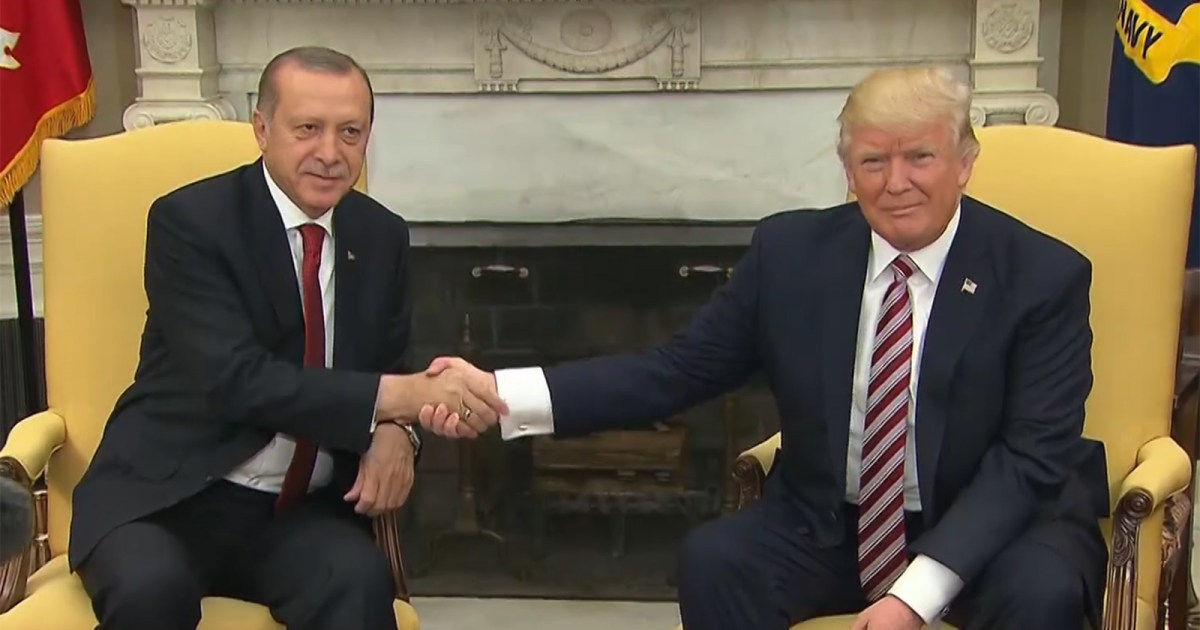 أردوغان يعول على "صديقه" ترامب في رفع العقوبات العسكرية عن تركيا