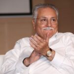 سطوة الطبيعة.. الغبار يغطي جبال حوض تاريم الصيني