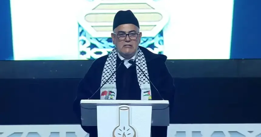 بنكيران يتراجع ويعتذر لماكرون بعد نعته بـ"المدلول"!