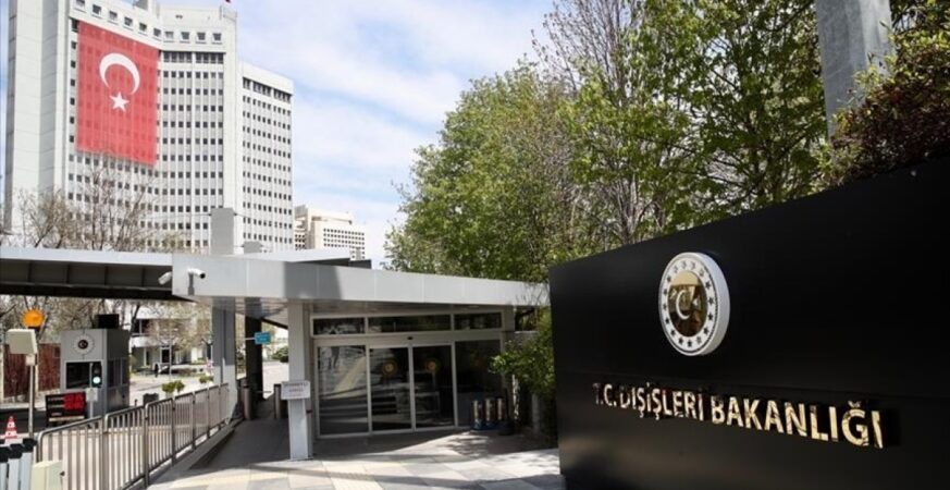 محادثات بين تركيا وبوركينا فاسو حول محاربة الإرهاب والتشاور السياسي