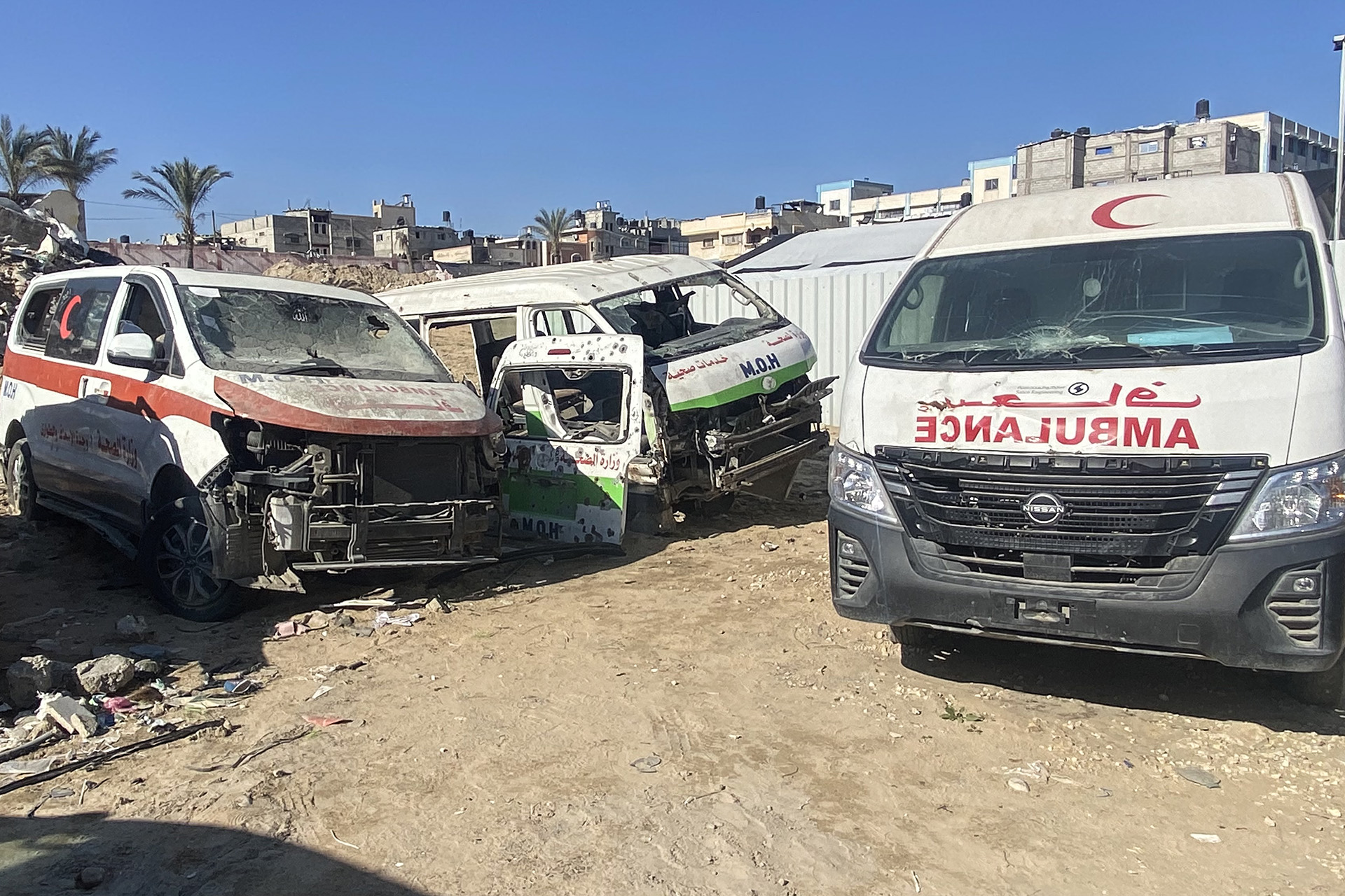 الدفاع المدني بغزة: مركباتنا لا تصلح والاحتلال يدعم سرقة المساعدات