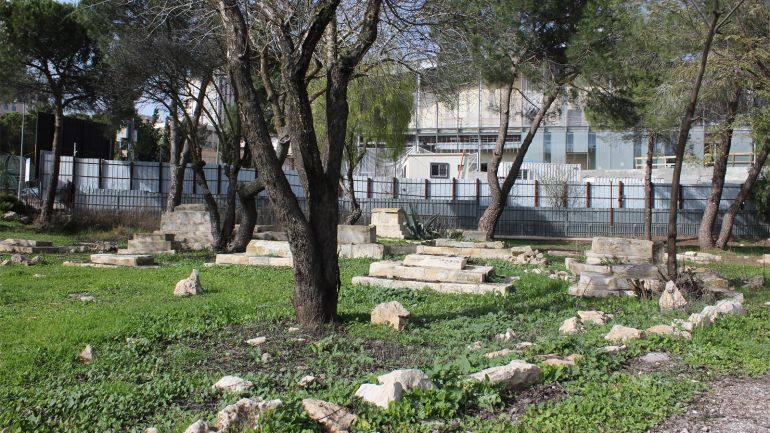 القدس.فلسطين.مقبرة مأمن الله.هبة أصلان.نيوز عربي