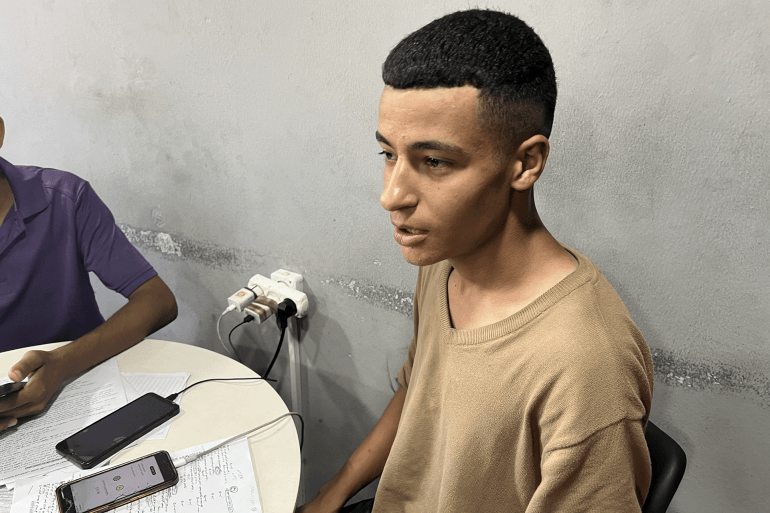 أحمد الزعانين: قبل الحرب كنت أحلم بدراسة الصحافة لكنني الآن لم أعد أفكر بالمستقبل أصلا