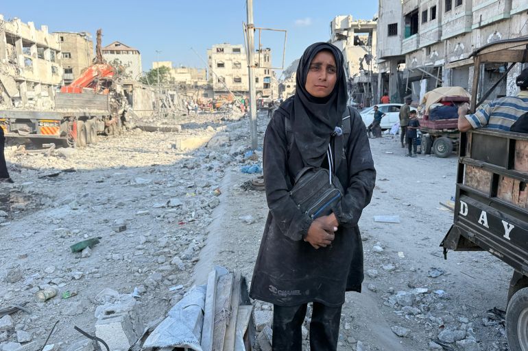 ميادة الدحدوح التي فقدت زوجها وابنها سابقًا، واليوم وجدت غرفتها محروقة في حي الزيتون بعد انسحاب الاحتلال منه، تبحث عن الأمان لابنها لكنها لا تملك مالًا أو مكانًا للنزوح إلى جنوب القطاع