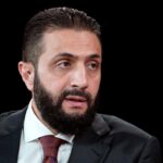 لماذا تصمد أسعار النفط رغم توقعات الانهيار إلى 50 دولاراً؟