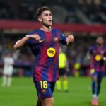 هل رفض صلاح التوقيع على قميص منتخب فلسطين؟ | أخبار