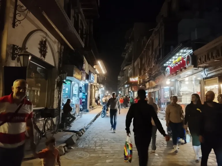 باب توما ذات الغالبية السكانية المسيحية في دمشق القديمة (نيوز عربي)