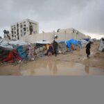 قراصنة من إيران يعلنون «اختراق» هاتف رئيس مكتب نتنياهو